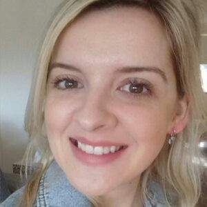 Sracey Dental Assistant 1 300x300 1
